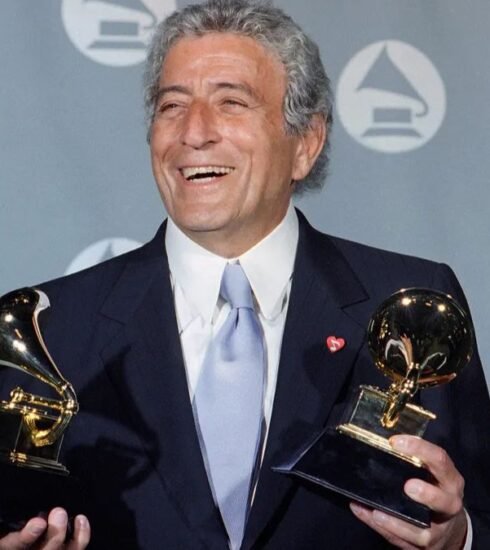 Tony Bennett, the iconic American pop vocalist known for his seamless blend of pop and jazz, has died at the age of 96. Throughout his legendary career, Bennett won 20 Grammy Awards and left a lasting impact on the world of music. Read on to learn more about the life and accomplishments of this great American music legend.