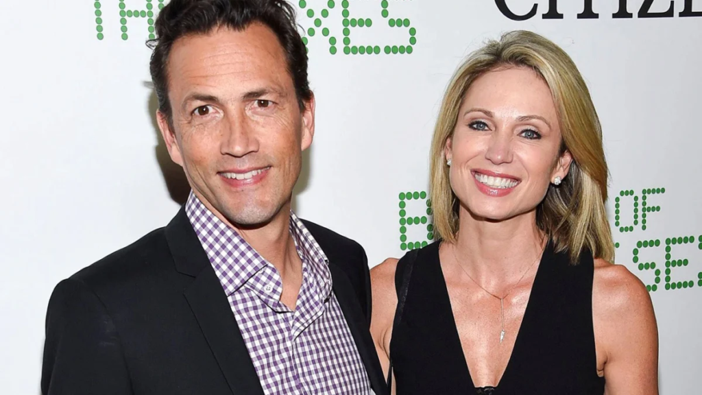 Amy Robach and T.J. Holmes were recently spotted holding hands during a romantic summer date night in New York City. Despite previous controversies and divorces, the couple seemed to be enjoying each other's company as they visited various bars. Read on for more details about their heartwarming outing.

