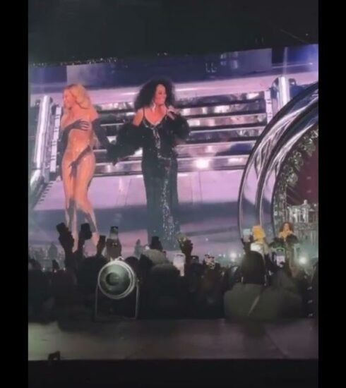 "In an exclusive event, Diana Ross serenades Beyoncé with a heartfelt 'Happy Birthday' song at her concert as she turns 42."