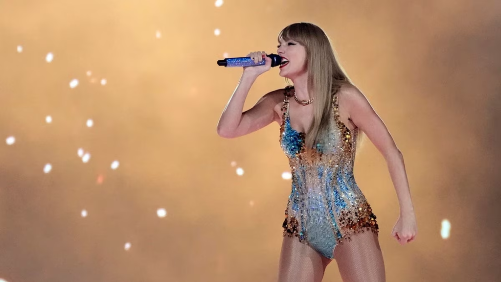  Taylor Swift's surprise donation to Harvesters food bank in Kansas City, with a heartwarming Travis Kelce connection.