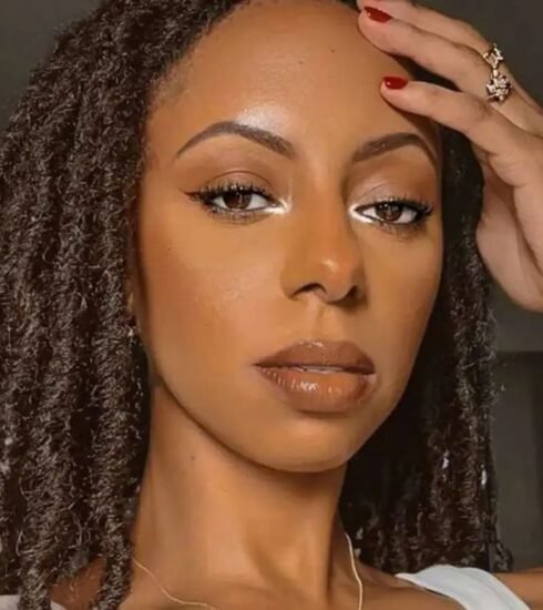 Explore the legacy of Jessica Pettway, a beloved beauty YouTuber, who bravely battled cervical cancer at 36, leaving behind an inspiring journey.