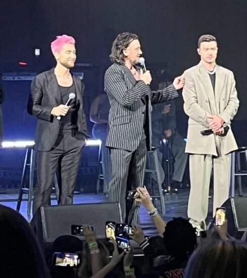 Justin Timberlake astonishes fans as he joins former *NSYNC bandmates for an electrifying reunion during a concert in Los Angeles.