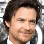Discover the unexpected physical transformation of actor Jason Bateman that has left fans amazed and eager to learn more about his journey to a new look.
