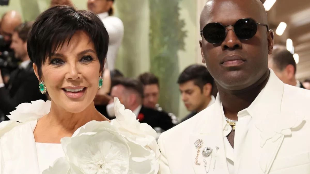 Kris Jenner On Chemistry & Age Gap With Corey Gamble