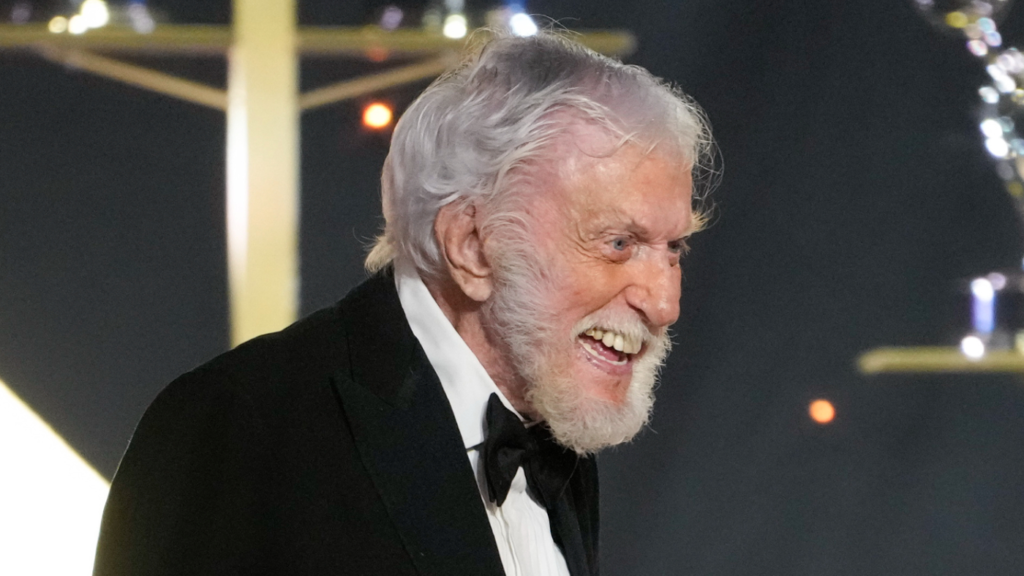 Legendary actor Dick Van Dyke shares his thoughts on President Biden's age and compares it to former President Trump and Senator Bernie Sanders, sparking a conversation on age and leadership in politics.