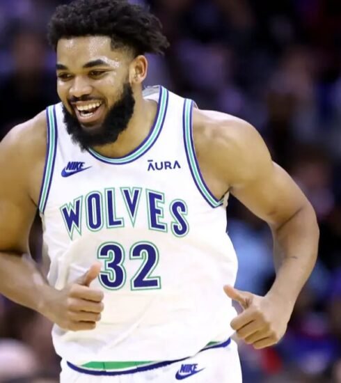 In a surprising move, the New York Knicks have traded Julius Randle and Donte DiVincenzo to the Minnesota Timberwolves in exchange for superstar Karl-Anthony Towns. This bold decision aims to bolster the Knicks' chances for a deeper playoff run, shifting the balance of power in the Eastern Conference. Fans and analysts alike are eager to see how this trade will impact the Knicks' season.