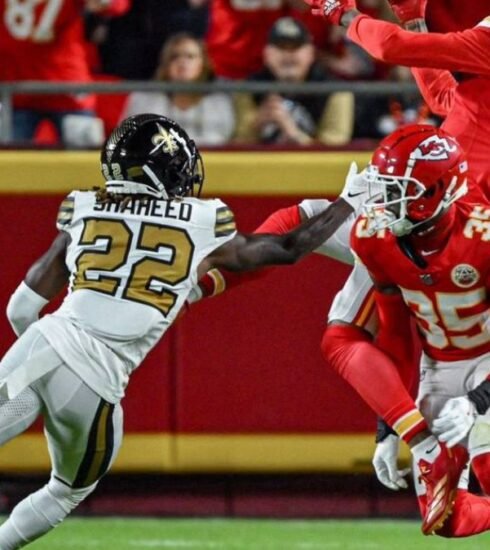 In a thrilling Monday night matchup, the Kansas City Chiefs edged out the New Orleans Saints, demonstrating key strategies and player performances that could shape the remainder of the 2024 NFL season. From standout plays to pivotal moments, this game offered valuable insights into both teams’ trajectories. Discover the highlights and lessons learned from this exciting contest.