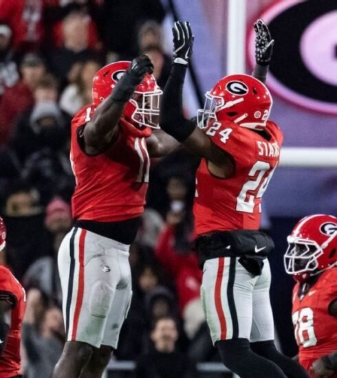 In a historic college football showdown, the Georgia Bulldogs pulled off a stunning comeback to defeat Georgia Tech in an unforgettable 8-overtime game, marking one of the most thrilling finishes in recent football history.