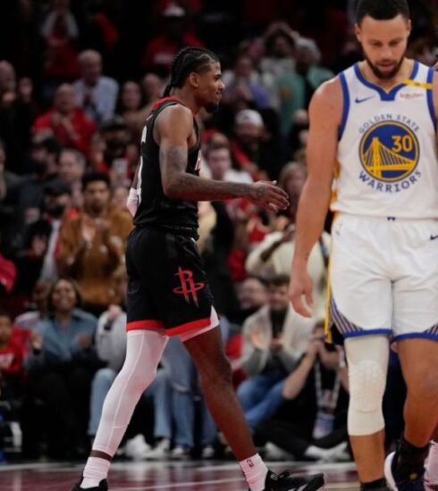 In an exciting clash, the Houston Rockets surged past the Golden State Warriors, clinching a spot in the NBA Cup semifinals. With key performances and intense moments, the Rockets showcased their resilience, securing a memorable victory.